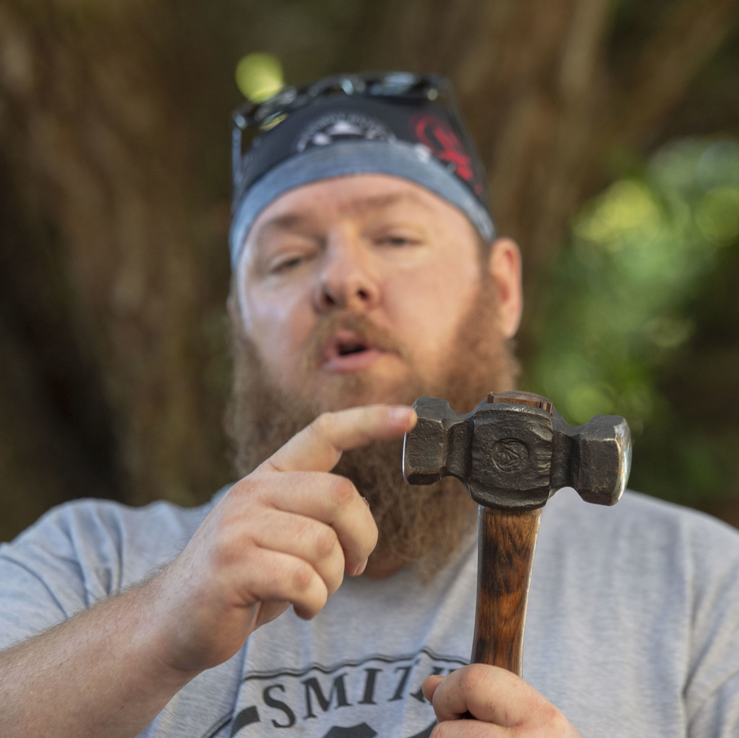 BR.knifemaking.005.JPG